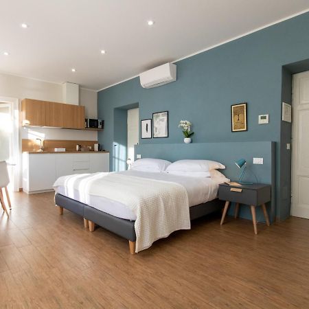 Aqualago Casa Vacanze Apartment D Verbania Bagian luar foto